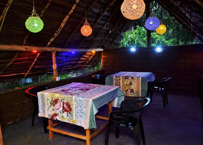 Akash Treehouse